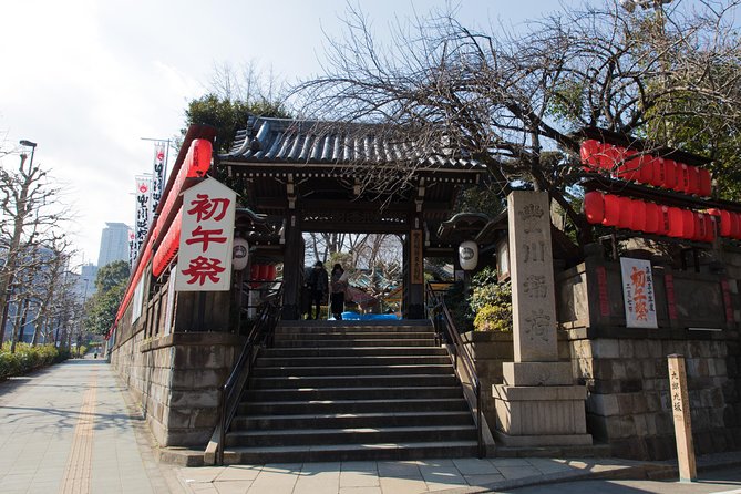 Historical Journey Including Akasaka Palace Admission Ticket - Traveler Reviews of the Historical Journey