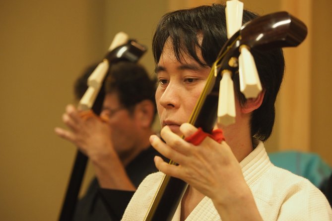 Shamisen Playing Experience - Modern Applications of the Shamisen