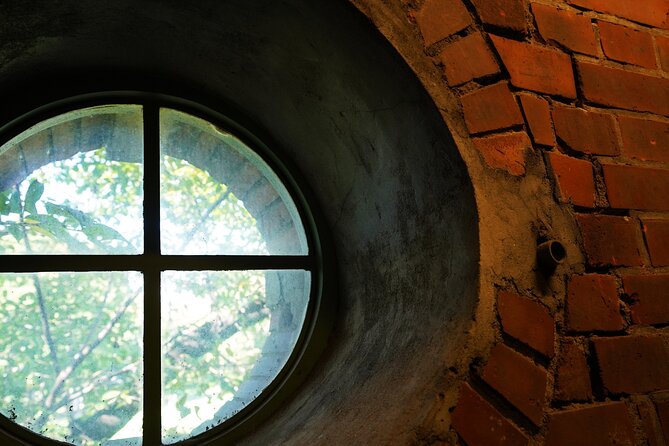 Premium Sake Tasting & Pairing Experience in a Historical Brewery - Expert Guidance and Tips for Sake Appreciation