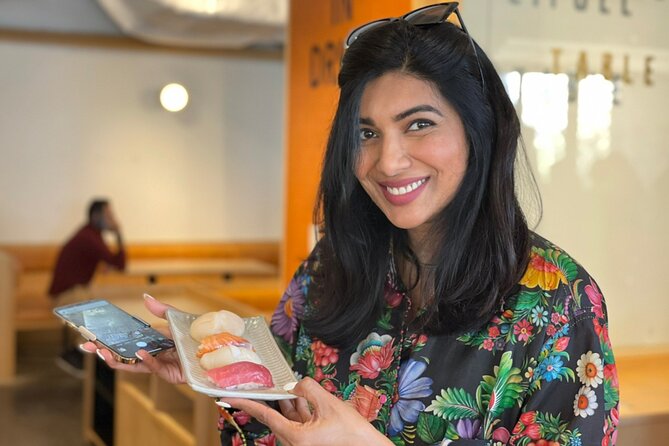 Unique Toyosu Fish Market Tour and Sushi Making Experience - Tuna Auction Observation