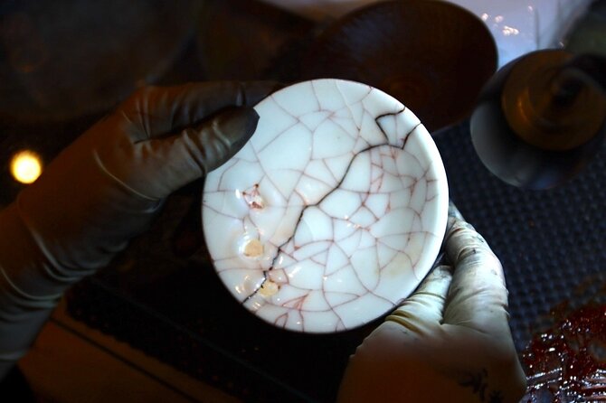 Authentic Pure Gold Kintsugi Workshop With Master Taku in Tokyo - Additional Information and Resources