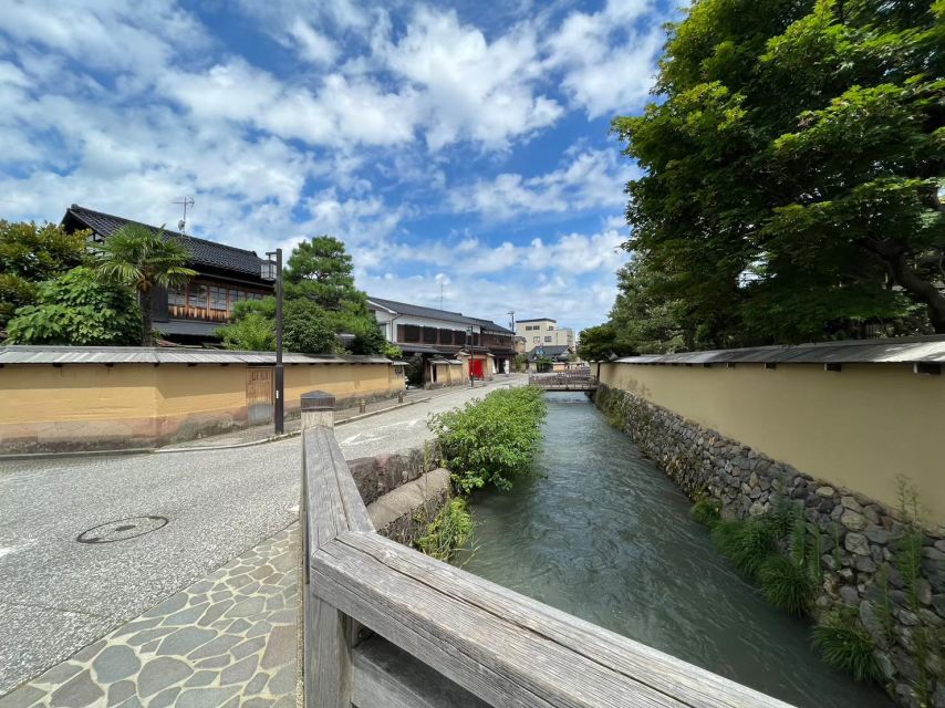 Kanazawa: Samurai, Matcha, Gardens and Geisha Full-Day Tour - Frequently Asked Questions