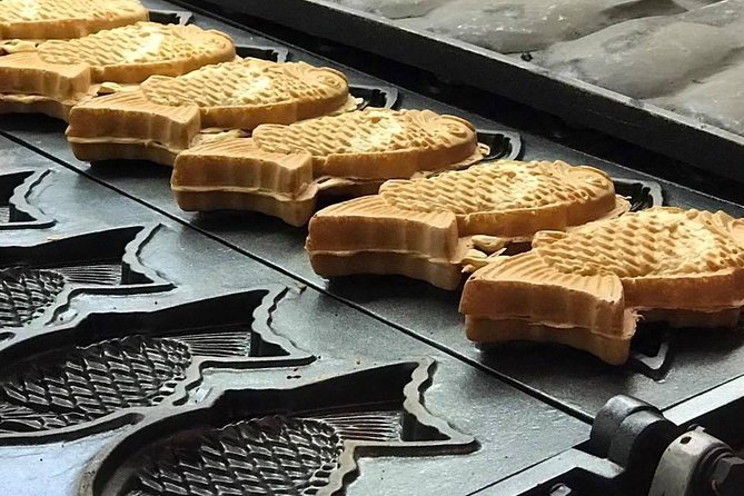 Tour De La Vida Nocturna Y Comida En Osaka En Español. - Frequently Asked Questions