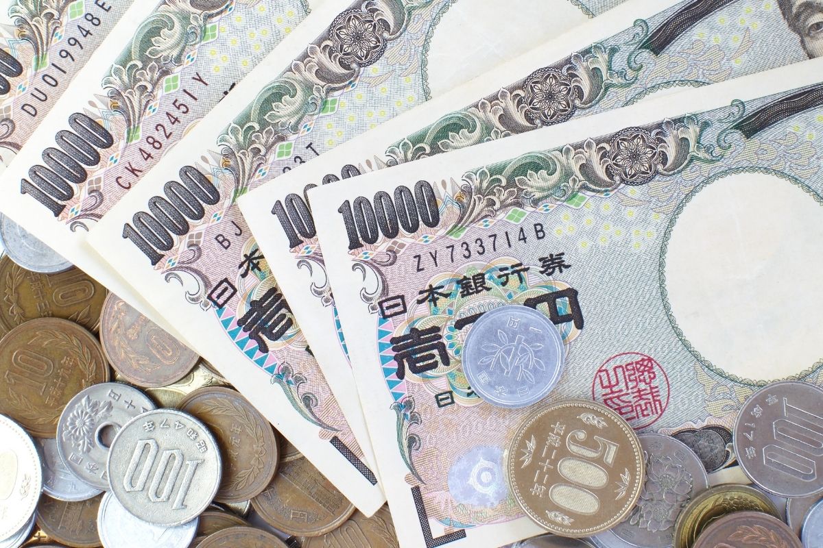 Japanese Money