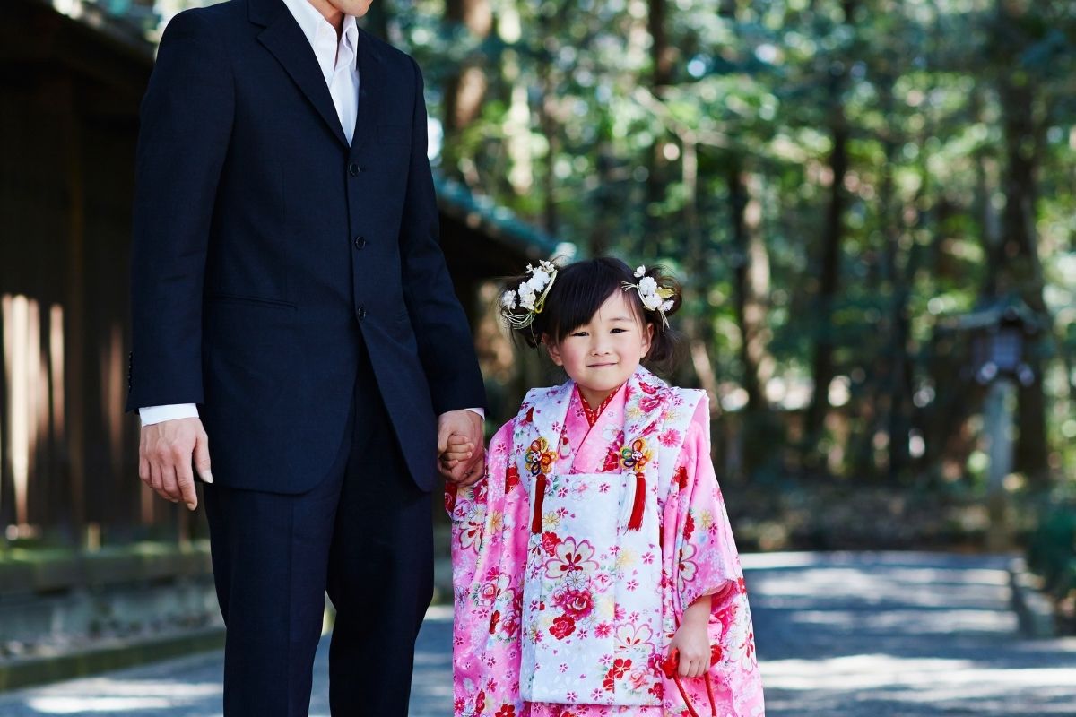 Shichi go san Childrens Shrine visiting day
