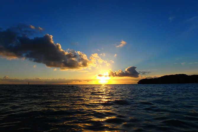 Beautiful Sunset Kayak Tour in Okinawa Quick Takeaways