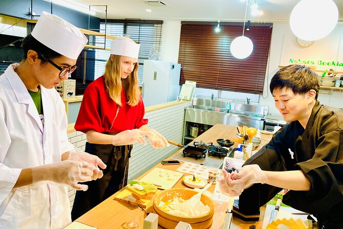 Create Kanazawa Authentic Japanese Cuisine With a Local Quick Takeaways