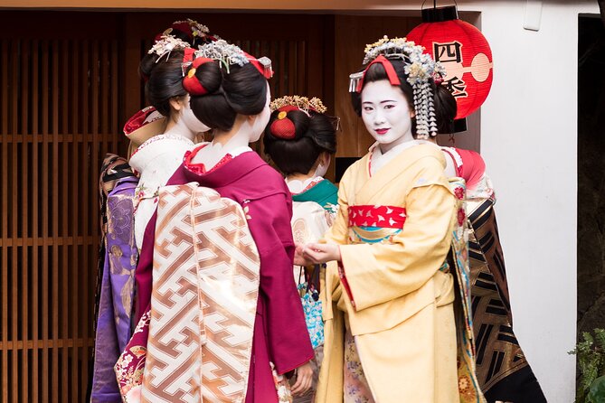 Private Full-Day Tour With Expert Guide: Highlights of Kyoto - Fushimi Inari-taisha Shrine: A Spiritual Journey Through Thousands of Torii Gates
