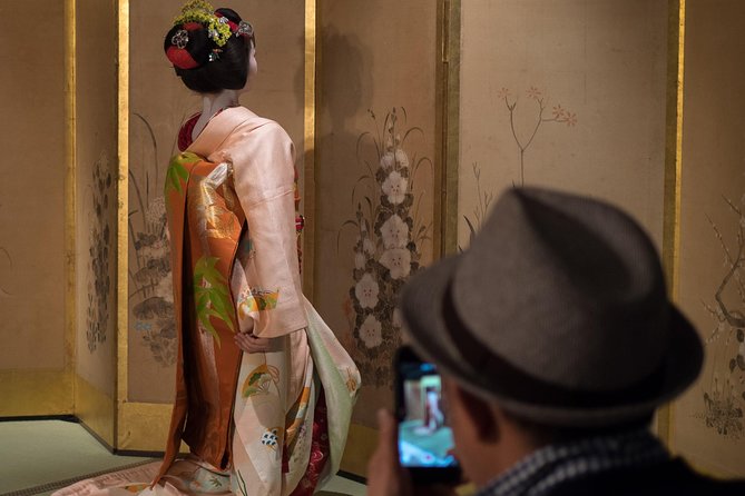 Traditional Kaiseki Dinner With Geisha Entertainment, Kyoto - Discover the Artistry of Geisha Dances