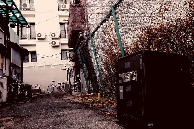 Deep Backstreet Osaka Tours - Exploring Quirky Sites Off the Beaten Path