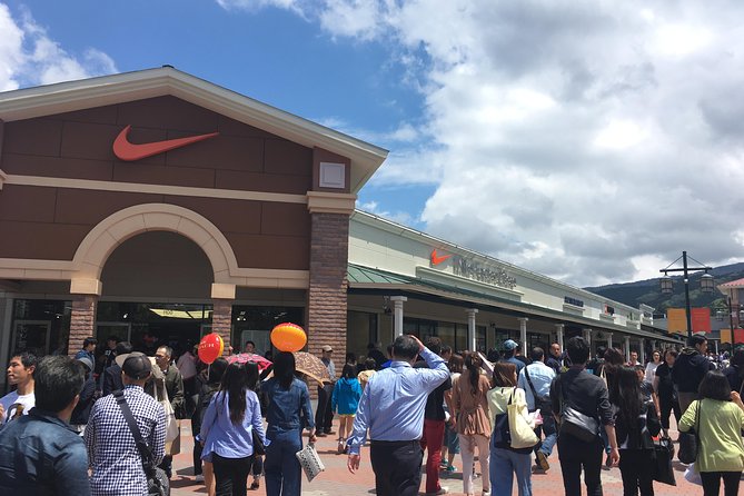 Private Car Mt Fuji and Gotemba Outlet in One Day From Tokyo - Cancellation Policy