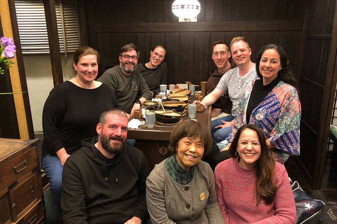 Kanazawa Night Tour With Local Meal and Drinks - Nighttime Sightseeing