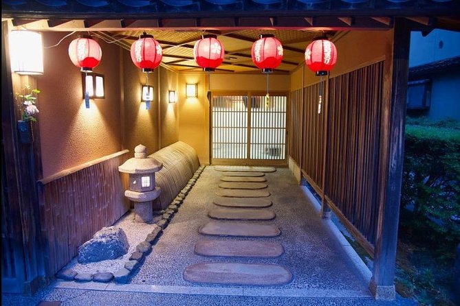 Kanazawa Night Tour With Local Meal and Drinks - Frequently Asked Questions