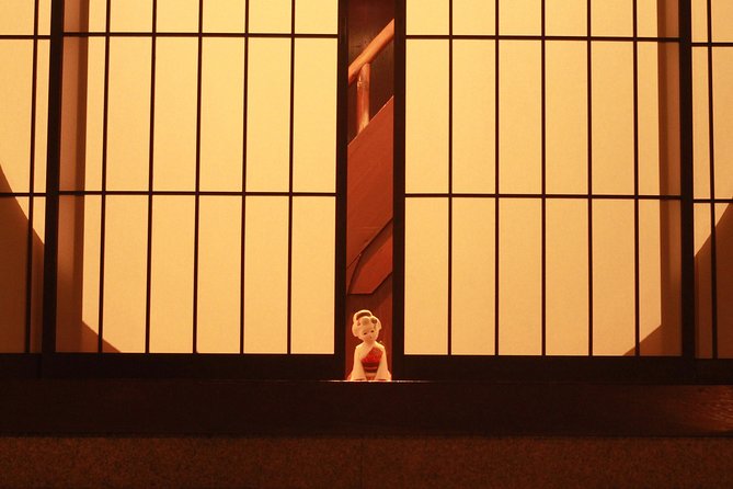 Kanazawa Night Tour With Local Meal and Drinks - Cultural Experiences