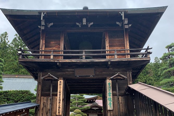 Higashiyama Walking Course in Takayama City Guide (About Min) Quick Takeaways
