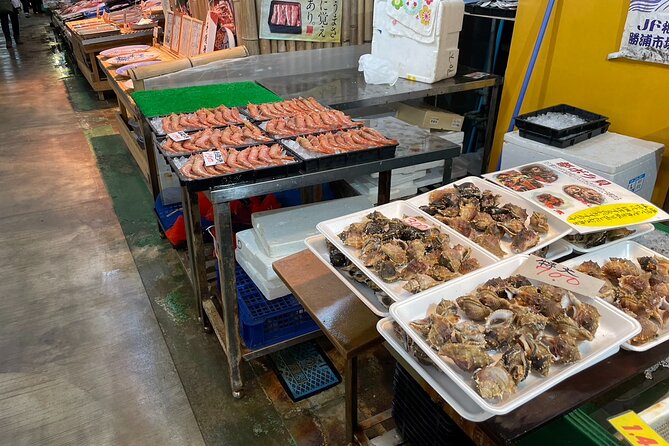 Maze Town Walking and Exploring Fish Market in Izumisano, Osaka Quick Takeaways