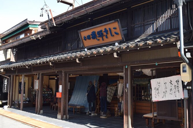 Private Craft Walk Tour in Takayama - Quick Takeaways