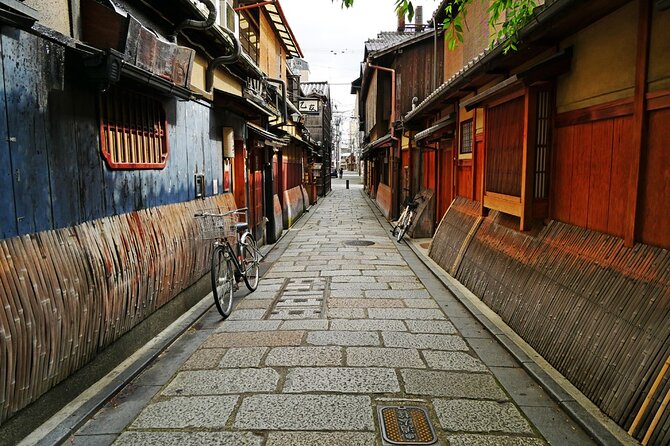 Private Kyoto Geisha Districts Walking Tour - Quick Takeaways
