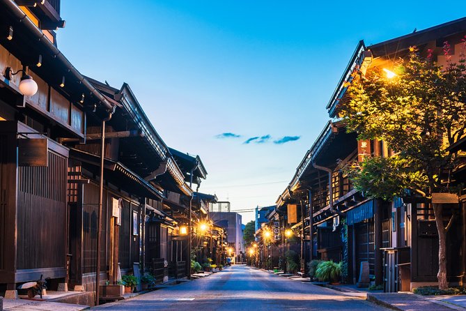 Romantic Tour In Takayama Quick Takeaways