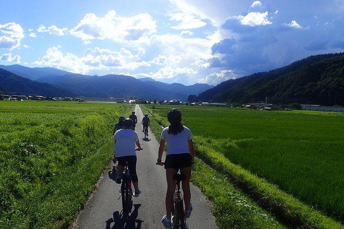 Short Morning Cycling Tour in Hida - Quick Takeaways