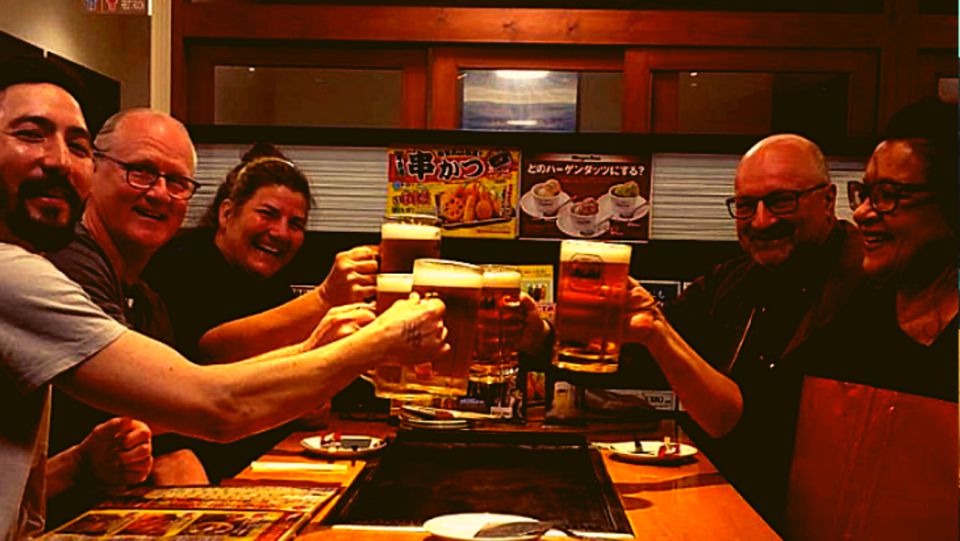 Osaka: Shinsekai Food Tour With 13 Dishes at 5 Eateries - Exploring the Shinsekai District