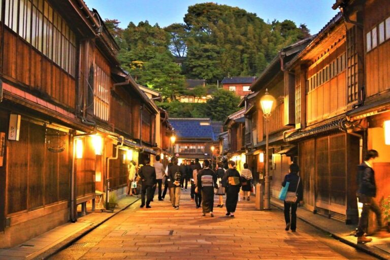 kanazawa-private-tour-with-local-guide-quick-takeaways