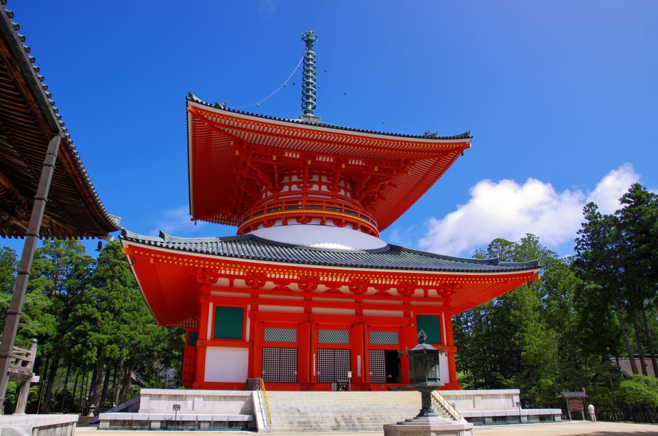 Koyasan: Mt. Koya Guided Private Walking Day Tour - Experience