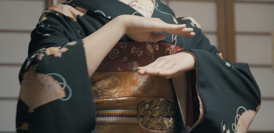 Explore Gion and Discover the Arts of Geisha - Meeting Maiko: An Apprentice Geisha