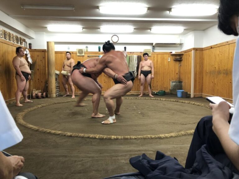 tokyo-sumo-wrestling-morning-practice-with-live-commentary-quick-takeaways