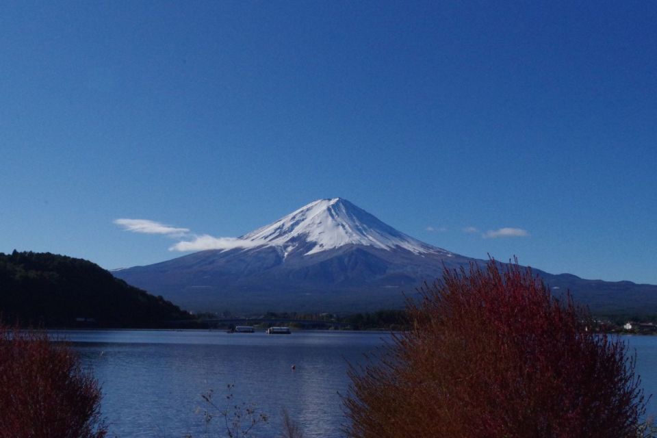 Tokyo: Day Trip to Lake Kawaguchi and Craft Experience - Directions
