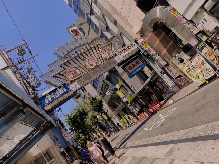 Ultimate Osaka Walking Tour (Castle, Shinsekai, Dotonburi) - Discovering the Retro Charm of Shinsekai