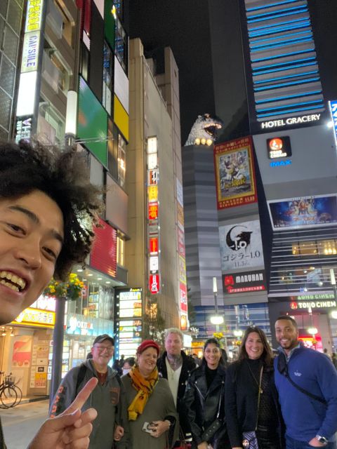 shinjuku-bar-hopping-night-tour-at-japanese-izakaya-quick-takeaways