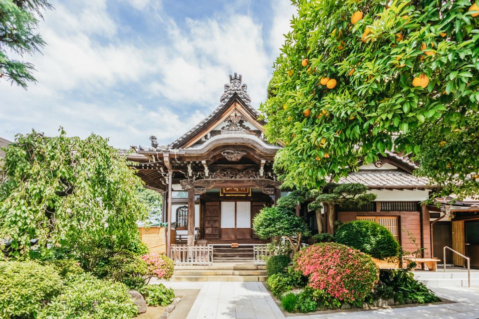 Tokyo: Hop-On Hop-Off Sightseeing Bus Ticket - Route 2 - TOKYO TOWER, Tsukiji Ginza Course