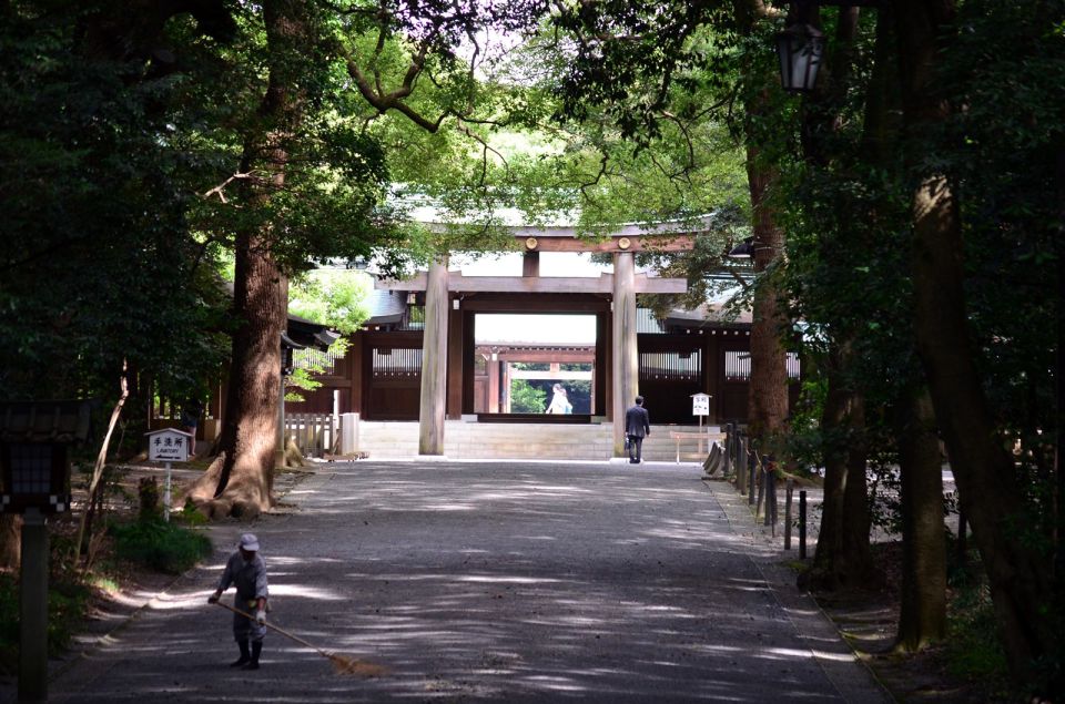 Tokyo: Personalized Private 6-Hour Tour - Additional Information About the Tour Location and Attractions