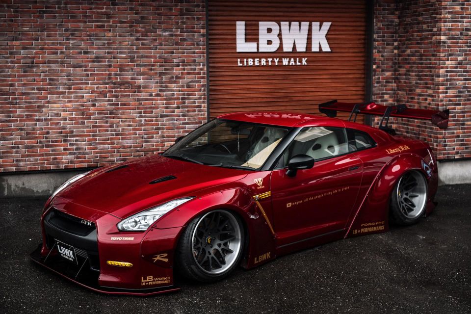 Tokyo: Daikoku GT-R R35 Liberty Walk Full Tour - Quick Takeaways