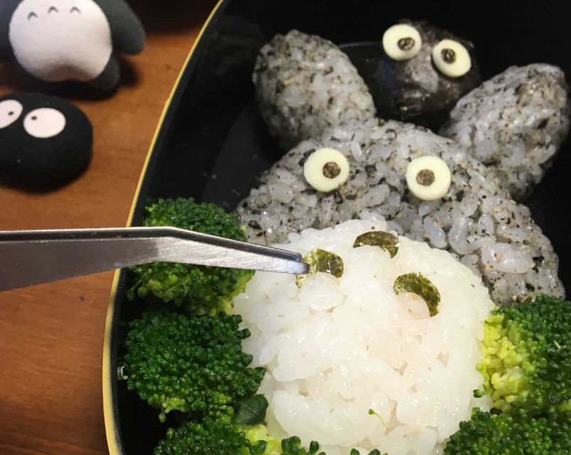 Tokyo: Making a Bento Box With Cute Character Look - Quick Takeaways